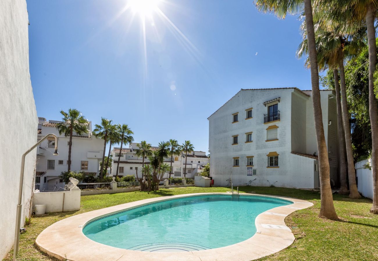 Apartment in Mijas Costa - Delfin | family apartment with pool