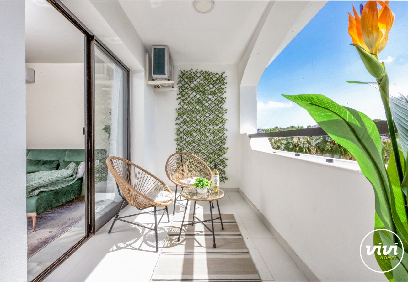 Apartment in Mijas Costa - Delfin | family apartment with pool