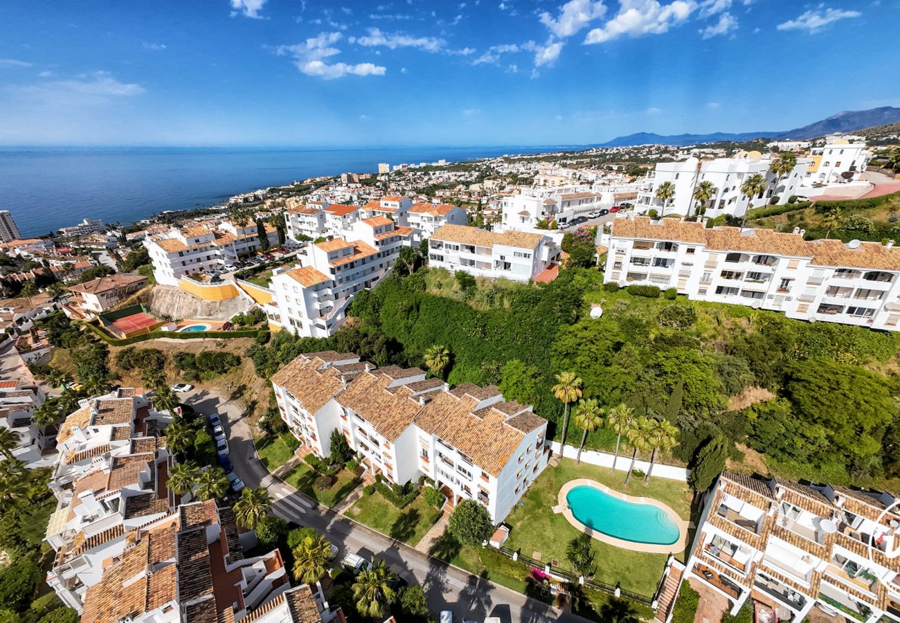 Apartment in Mijas Costa - Delfin | family apartment with pool