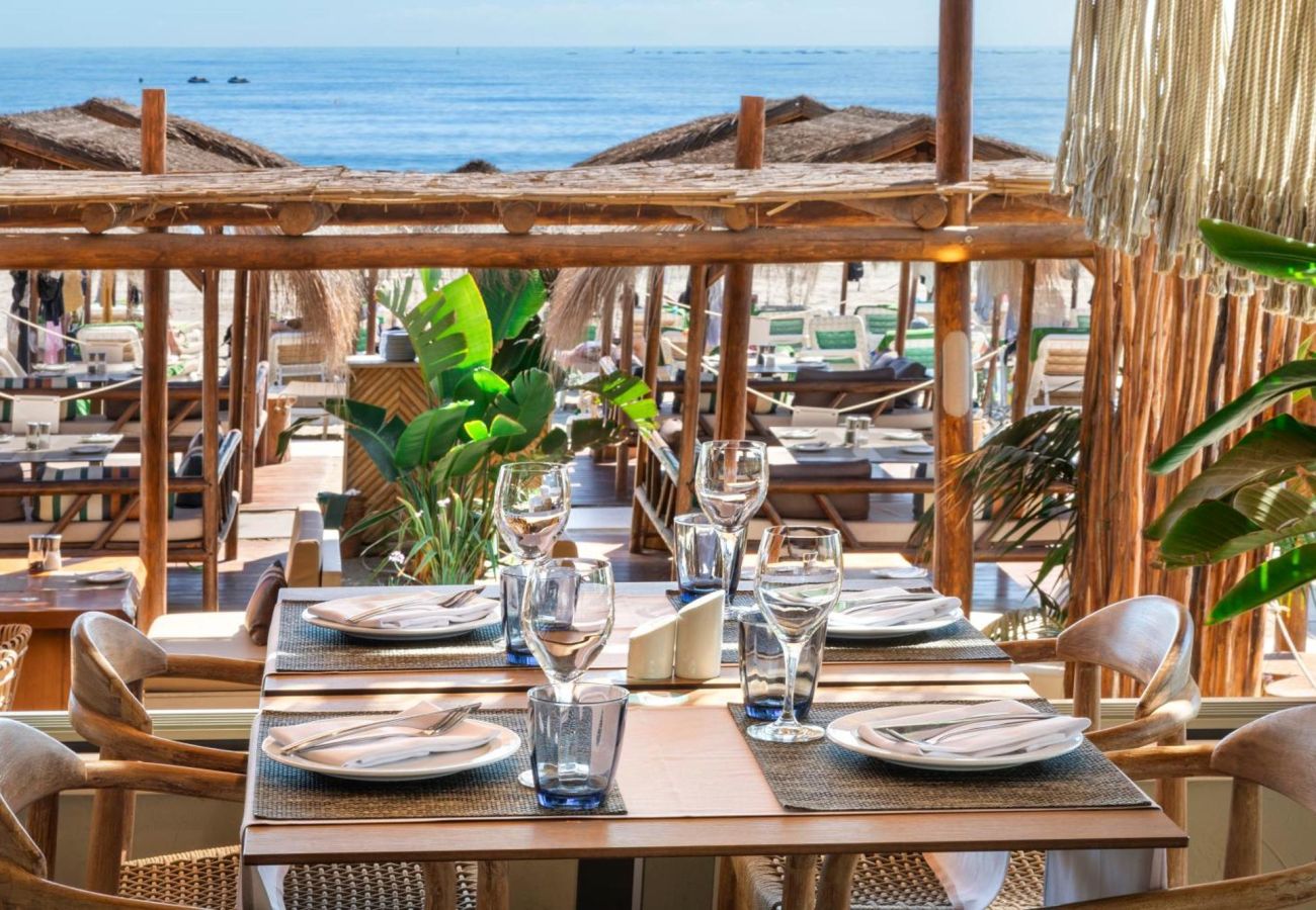 Apartment in Torremolinos - Lola | Beachfront apartment in Torremolinos