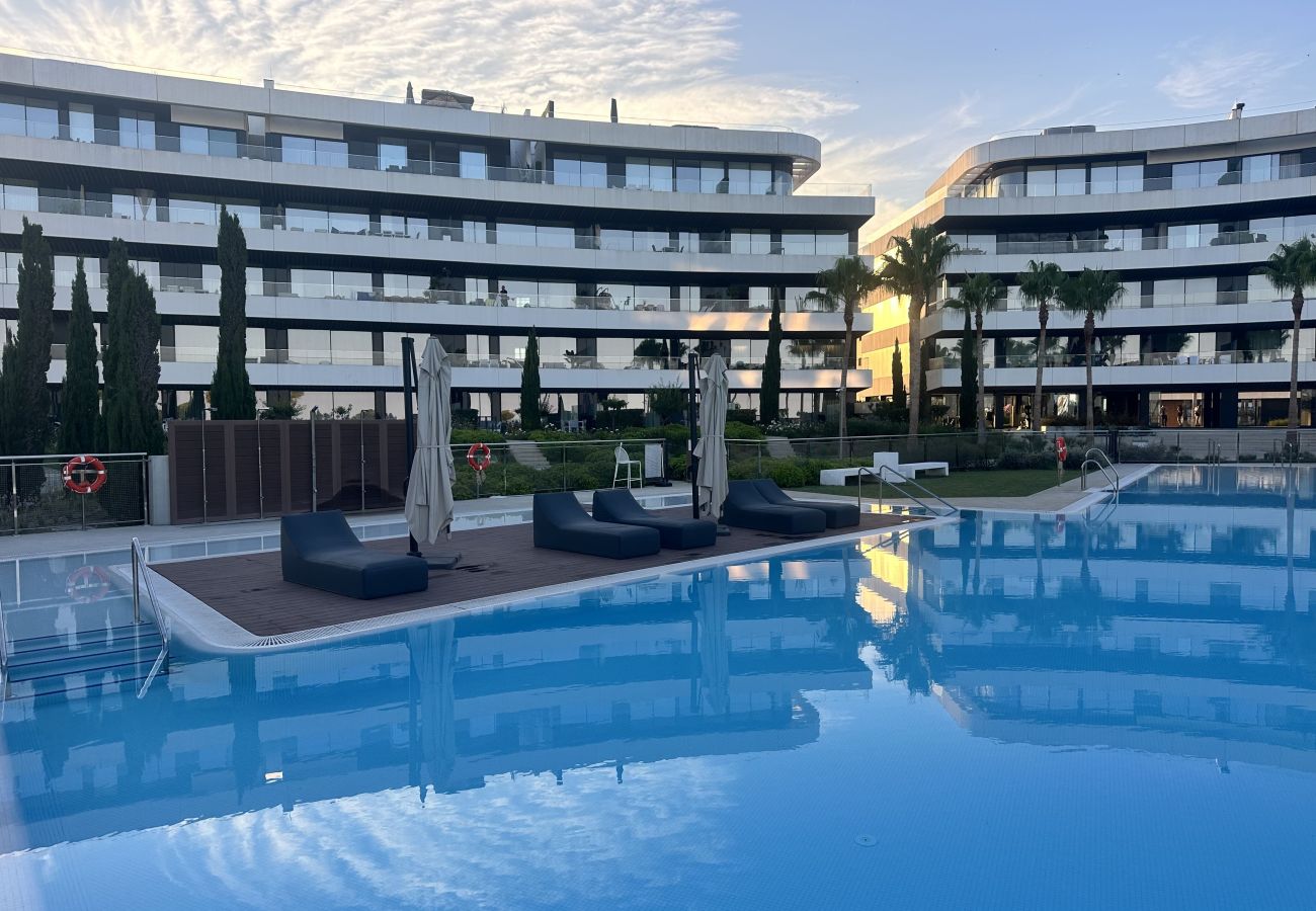 Apartment in Torremolinos - Lola | Beachfront apartment in Torremolinos