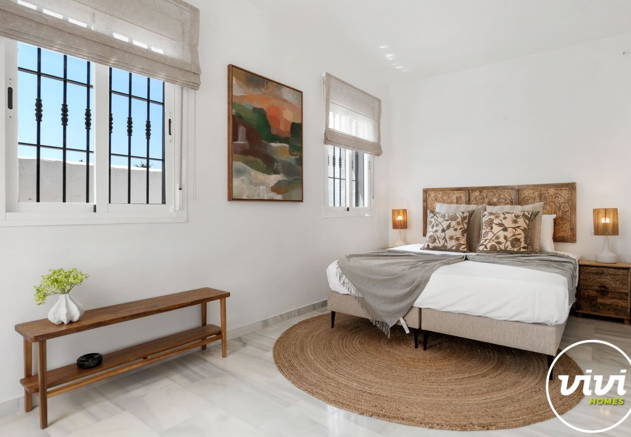 Apartment in Marbella - Tres Naranjos | Penthouse with pool in Marbella