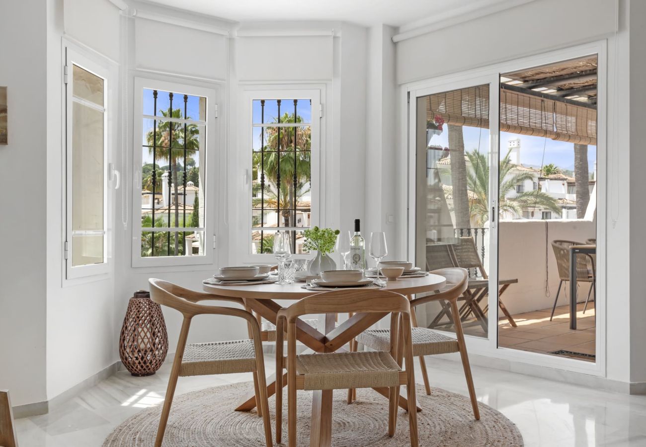 Apartment in Marbella - Tres Naranjos | Penthouse with pool in Marbella
