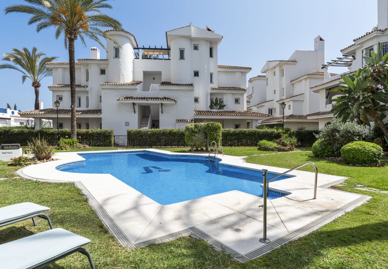 Apartment in Marbella - Tres Naranjos | Penthouse with pool in Marbella
