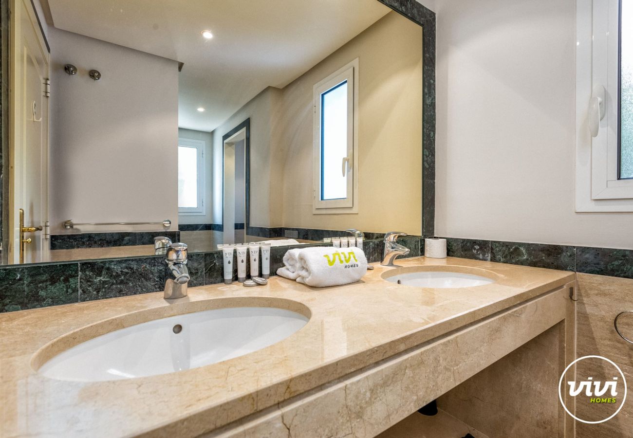 Apartment in Benahavís - Casa Voline | with views in Benahavís