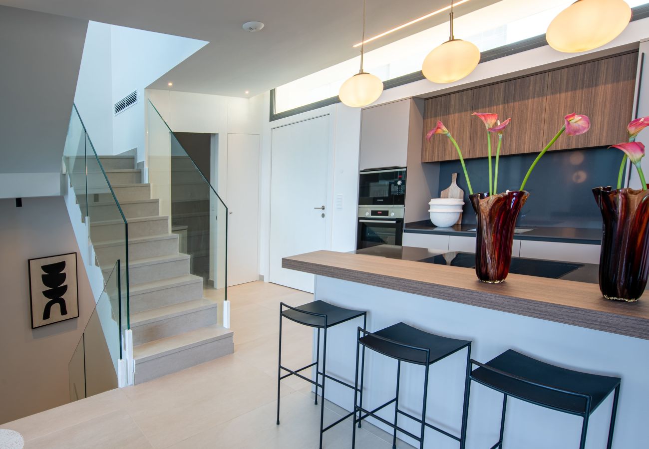 Villa in Fuengirola - Villa Huracan - Private Pool, Sea Views