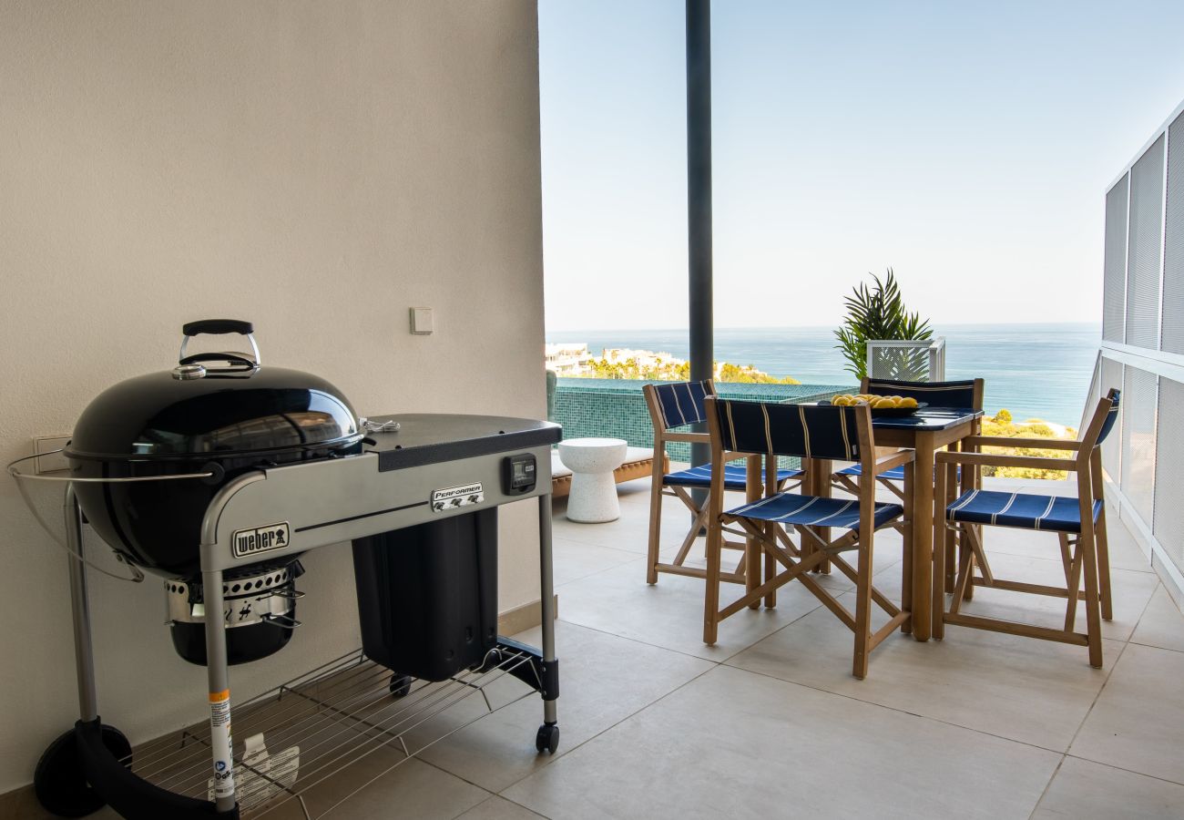 Villa in Fuengirola - Villa Huracan - Private Pool, Sea Views