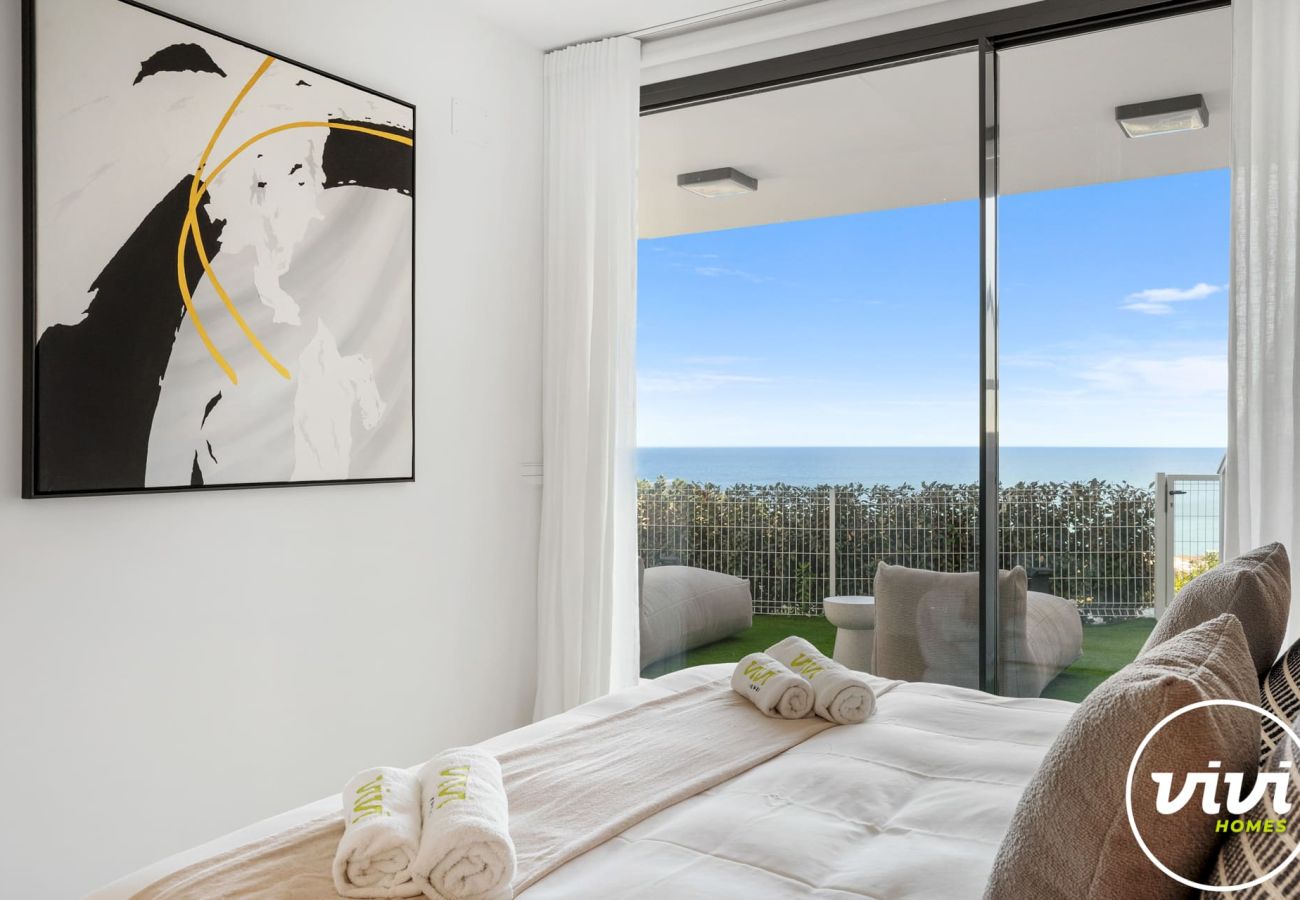 Villa in Fuengirola - Villa Huracan - Private Pool, Sea Views