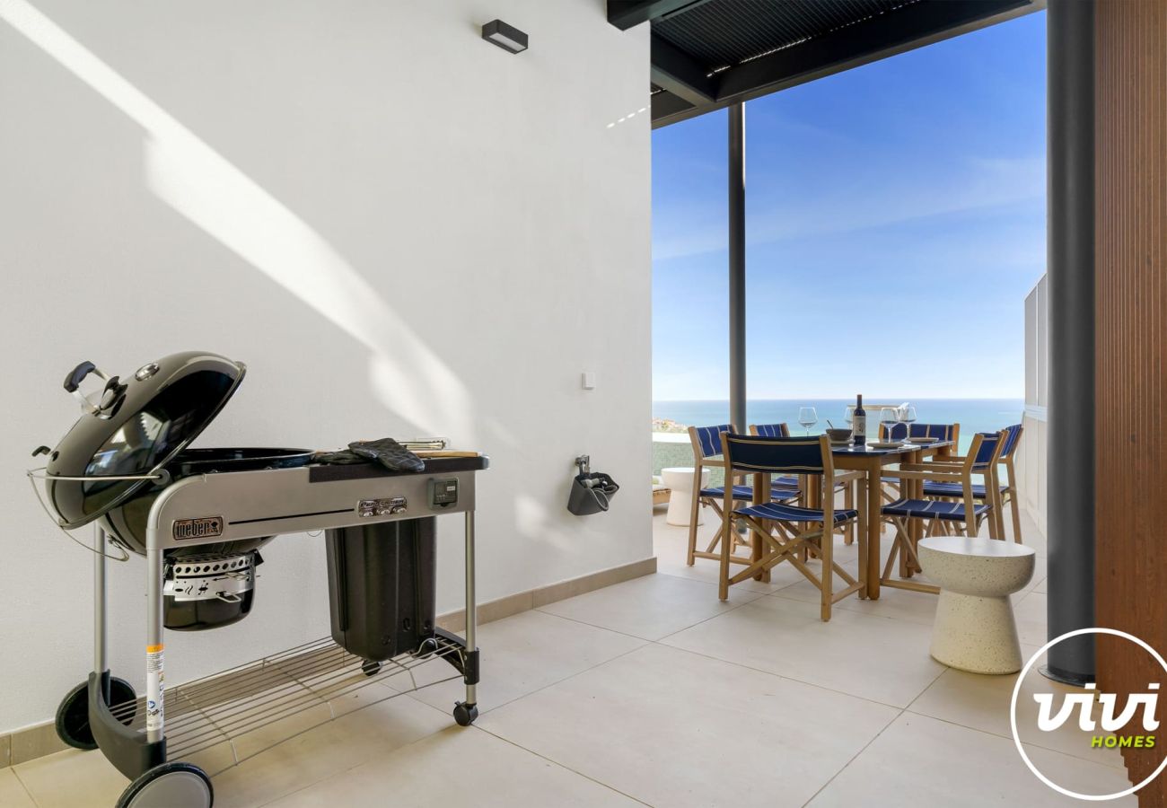 Villa in Fuengirola - Villa Huracan - Private Pool, Sea Views