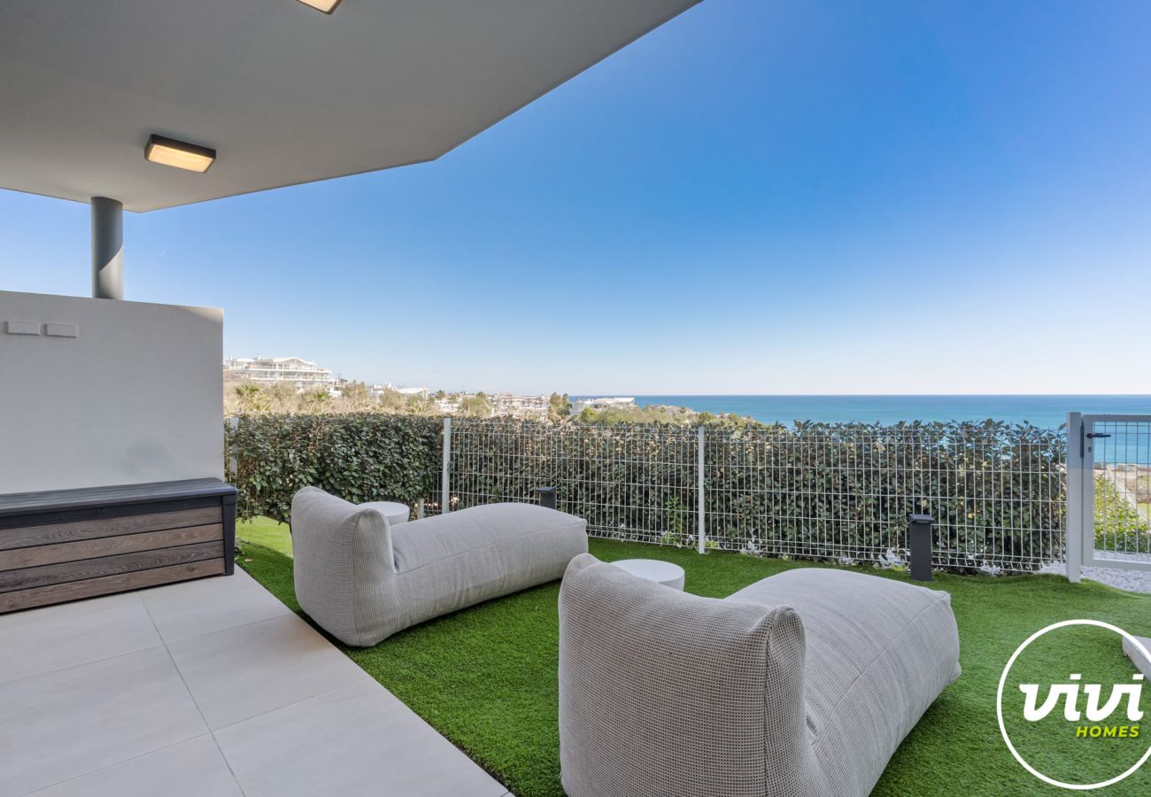 Villa in Fuengirola - Villa Huracan - Private Pool, Sea Views