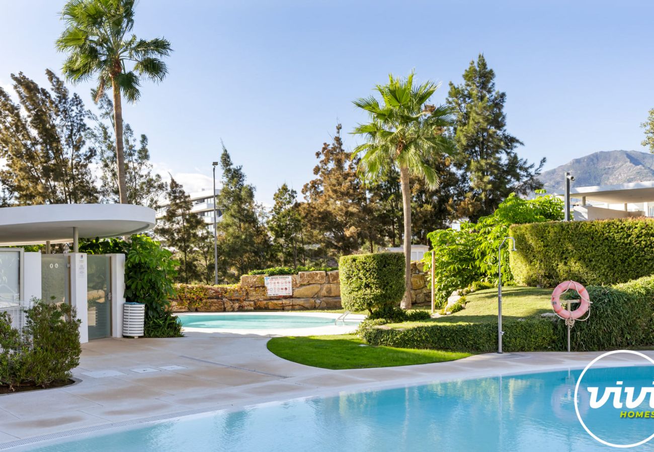 Villa in Fuengirola - Villa Huracan - Private Pool, Sea Views