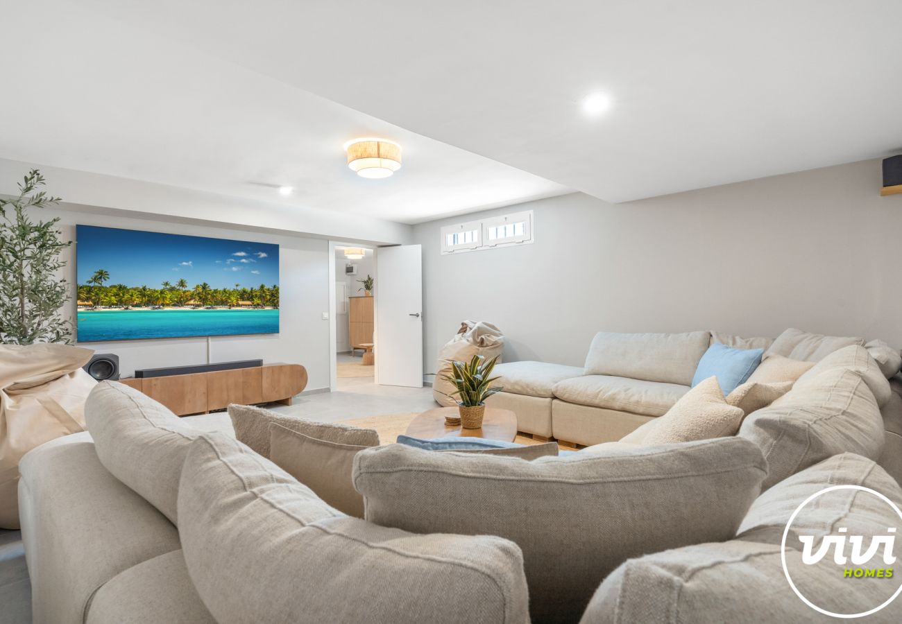 Villa in Marbella - Villa Sandline | Pool - Garden - Terrace