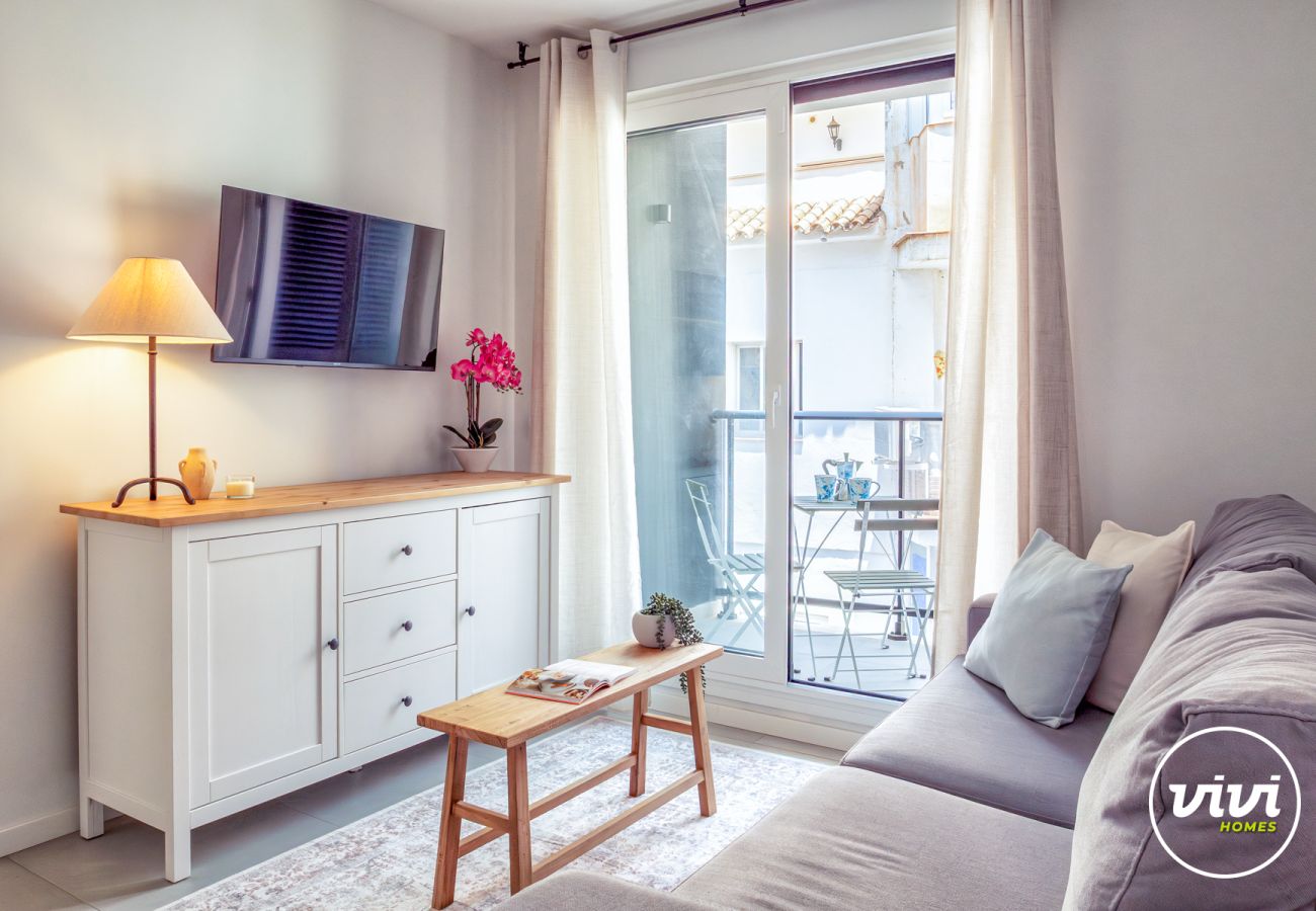 Apartment in Fuengirola - Casa Ovi | City Center -  Beach - Terrace