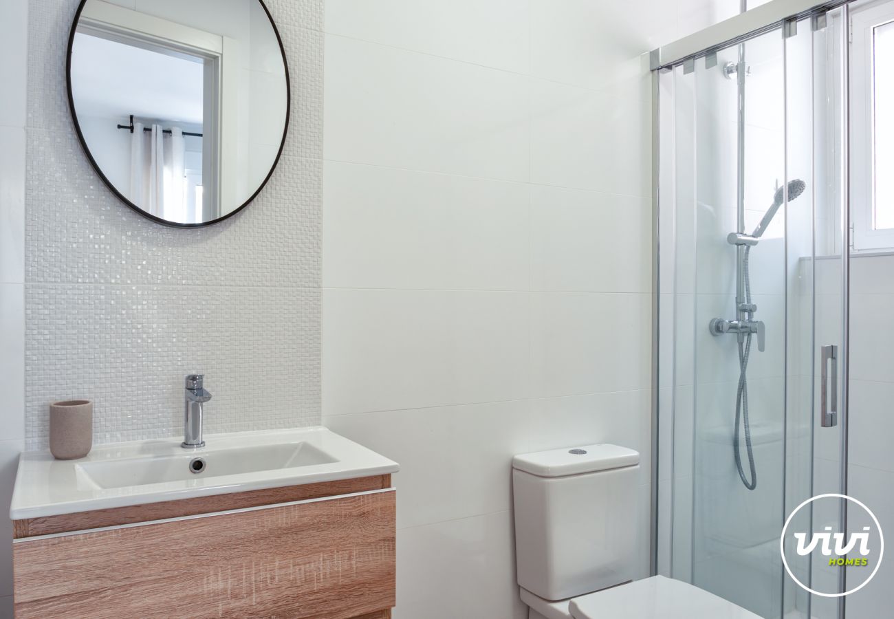 Apartment in Fuengirola - Casa Ovi | City Center -  Beach - Terrace